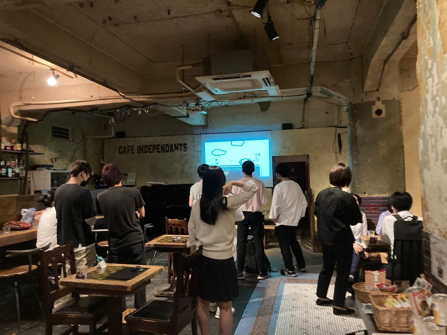 夜のユースセンター